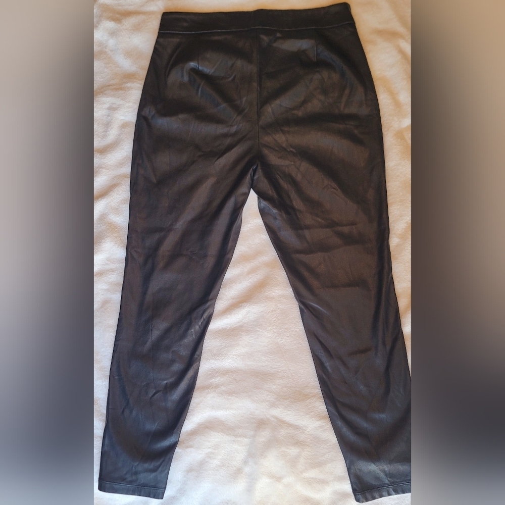 Ann Taylor Faux Leather Pants Womens Size 8 Black Vegan Leather - Picture 10 of 13